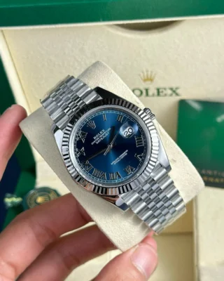 Replica Rolex Datejust Blue Dial Fluted Bezel Jubilee Bracelet