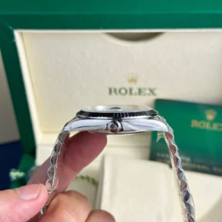Replica Rolex Datejust Blue Dial Fluted Bezel Jubilee Bracelet