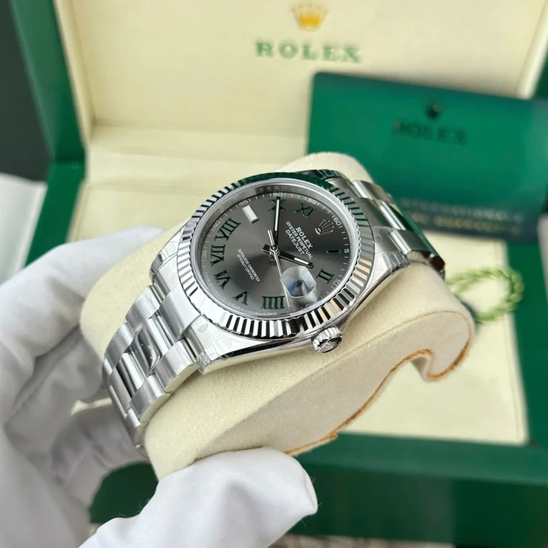 Replica Rolex Datejust Wimbledon Rhodium Dial Fluted Bezel Oyster Bracelet