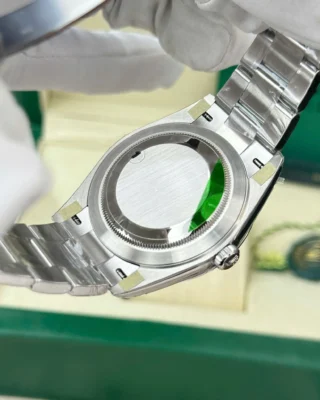 Replica Rolex Datejust Wimbledon Rhodium Dial Fluted Bezel Oyster Bracelet