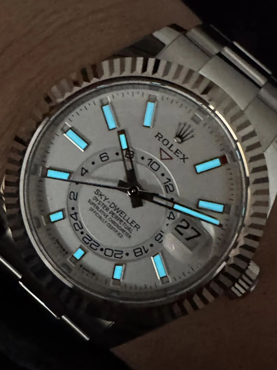 Superclone Rolex Sky-Dweller 42 mm Intense white Dial 336934 Jubilee photo review