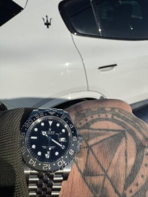 Click to view full screen Superclone Rolex GMT-Master II 126710GRNR "Bruce Wayne" Jubilee 2024 photo review