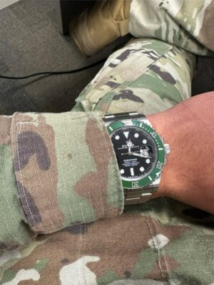 Rolex Submariner Black Dial 126610LV "Starbucks" photo review