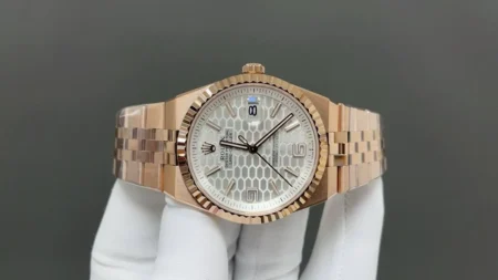 Rolex Land-Dweller 40 mm Everose gold - Image 3