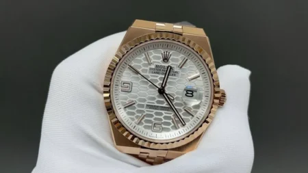 Rolex Land-Dweller 40 mm Everose gold - Image 4