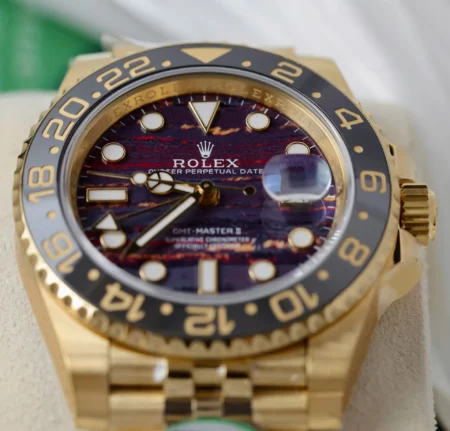Superclone Rolex GMT-Master II 40 mm 126718GRNR Tiger Iron Dial - Image 5