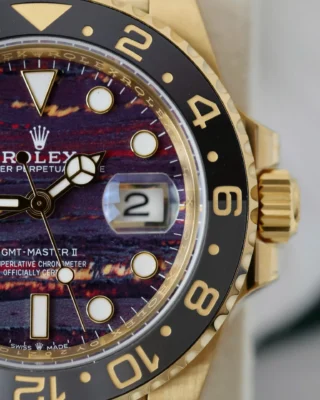 Superclone Rolex GMT-Master II 126718GRNR Tiger Iron Dial Style Perspective