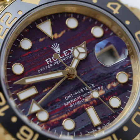 Superclone Rolex GMT-Master II 40 mm 126718GRNR Tiger Iron Dial - Image 8