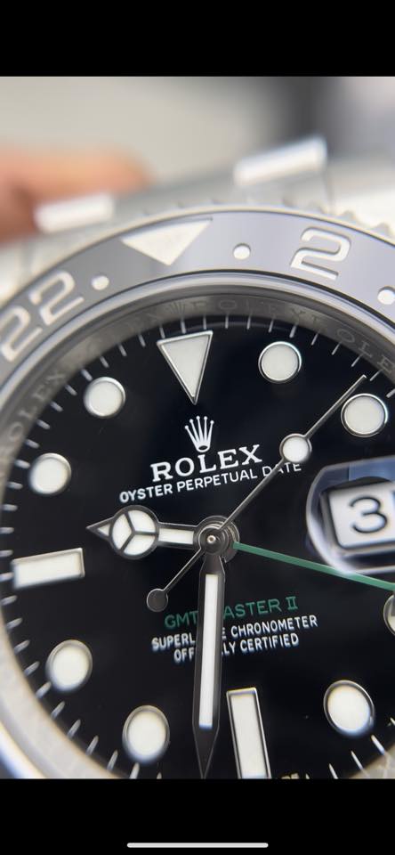 Superclone Rolex GMT-Master II 40mm Black Dial 116710 photo review