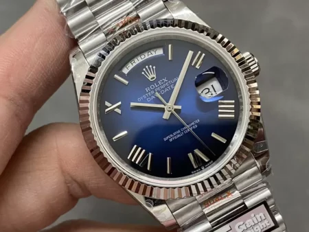 Superclone Rolex Day-Date 40mm Ombre Blue Dial 228239 - Image 3
