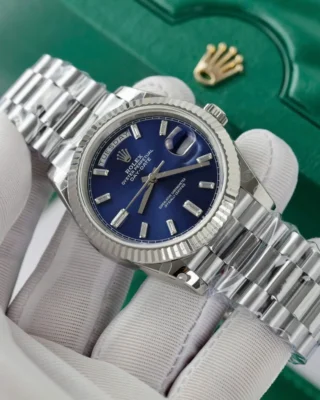 Replica Rolex Day-Date Blue Fluted Bezel Presidential Bracelet