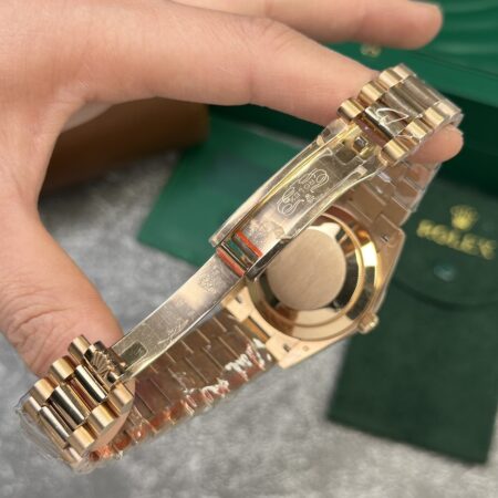 Superclone Rolex Day-Date White Dial 228238-0042 40 mm - Image 4