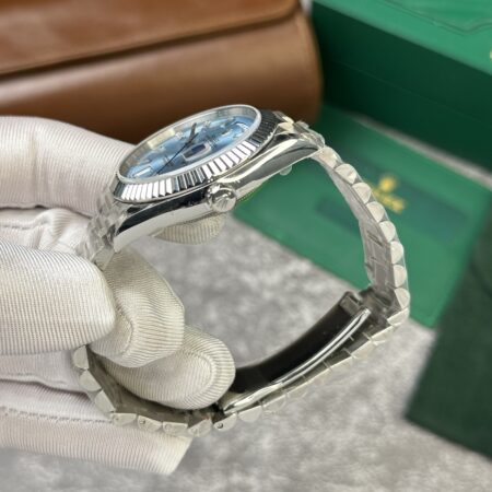 Superclone Rolex Day-Date Ice Blue Diamond Dial 228236-0006 40 mm - Image 5