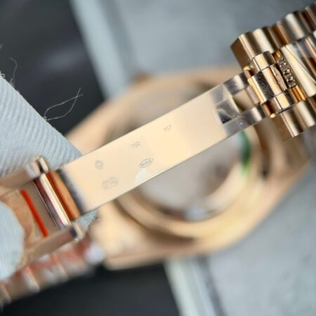 Superclone Rolex Day-Date Olive Green Dial 228235-0025 40 mm - Image 9