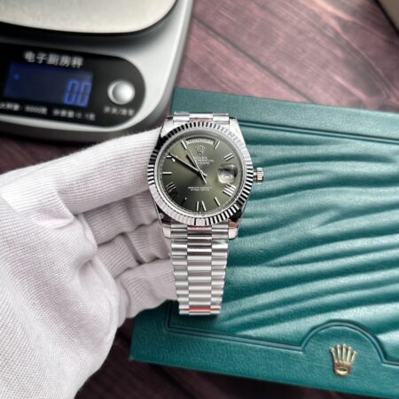 Superclone Rolex Day-Date Olive Green Dial 228239-0033 40 mm - Image 2