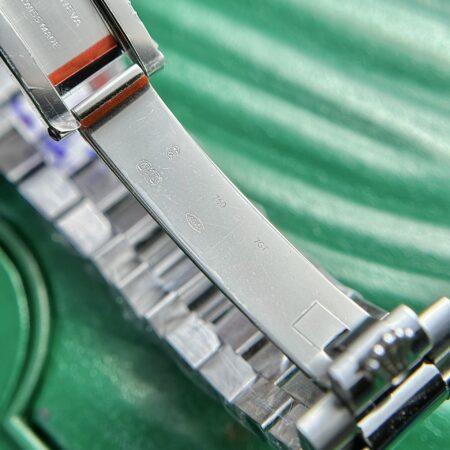 Superclone Rolex Day-Date Blue Dial 228239-0007 40 mm - Image 9