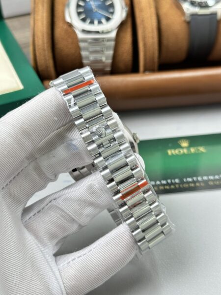 Superclone Rolex Day-Date Bright Black Diamond Dial 228236-0004 40 mm - Image 6