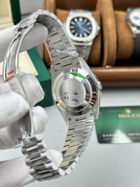 Superclone Rolex Day-Date Bright Black Diamond Dial 228236-0004 40 mm - Image 8
