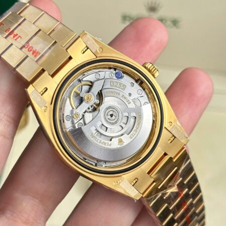 Superclone Rolex Day-Date Champagne Diamond Dial 228238-0005 40 mm - Image 12