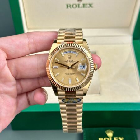 Superclone Rolex Day-Date Champagne Diamond Dial 228238-0005 40 mm - Image 2