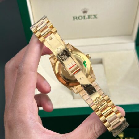 Superclone Rolex Day-Date Champagne Diamond Dial 228238-0005 40 mm - Image 8