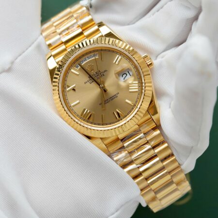 Superclone Rolex Day-Date Roman Champagne Dial 228238 40 mm - Image 2