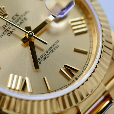 Superclone Rolex Day-Date Roman Champagne Dial 228238 40 mm - Image 6