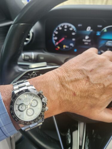 Click to view full screen Rolex Daytona "Panda" White Dial 116500LN photo review