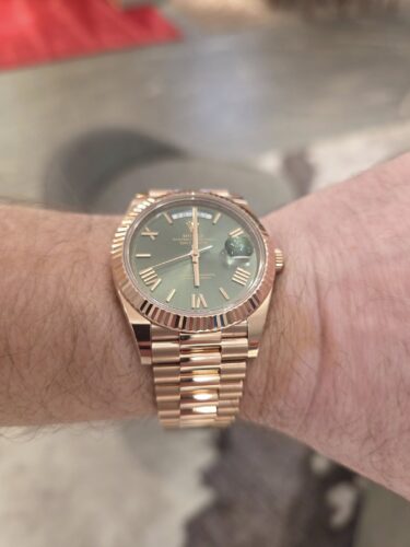 Superclone Rolex Day-Date Olive Green Dial 228235-0025 40 mm photo review