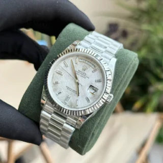 Replica Rolex Day-Date Meteorite Dial Fluted Bezel Presidential Bracelet