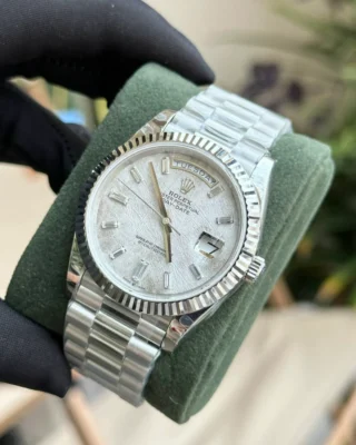 Replica Rolex Day-Date Meteorite Dial Fluted Bezel Presidential Bracelet