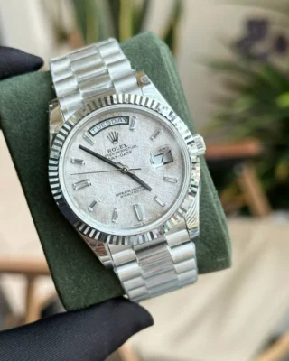 Replica Rolex Day-Date Meteorite Dial Fluted Bezel Presidential Bracelet