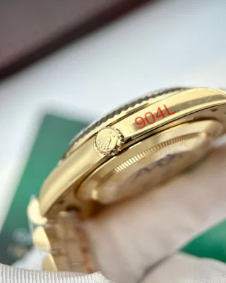 Replica Day Date Silver Dial Fluted Bezel Presidential Bracelet