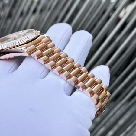 Superclone Rolex Day-Date White Mother-of-Pearl Diamond Dial 128235-0078 36 mm - Image 21