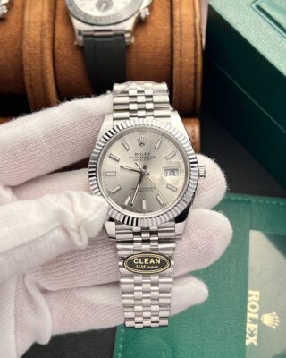 Alternative view of Superclone Rolex Datejust Silver Dial 126334-0004 41 mm