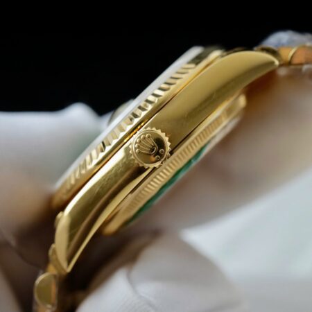 Superclone Rolex Day-Date Bright Green Diamond Dial 128238-0130 36 mm - Image 7