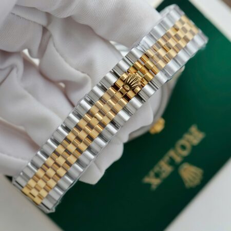 Superclone Rolex Datejust Olive Green Roman Diamond Dial 126233-0025 36 mm - Image 10