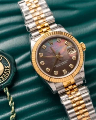 Replica Rolex Datejus Black Pearl Dial Fluted Bezel Two Toned Jubilee Bracelet