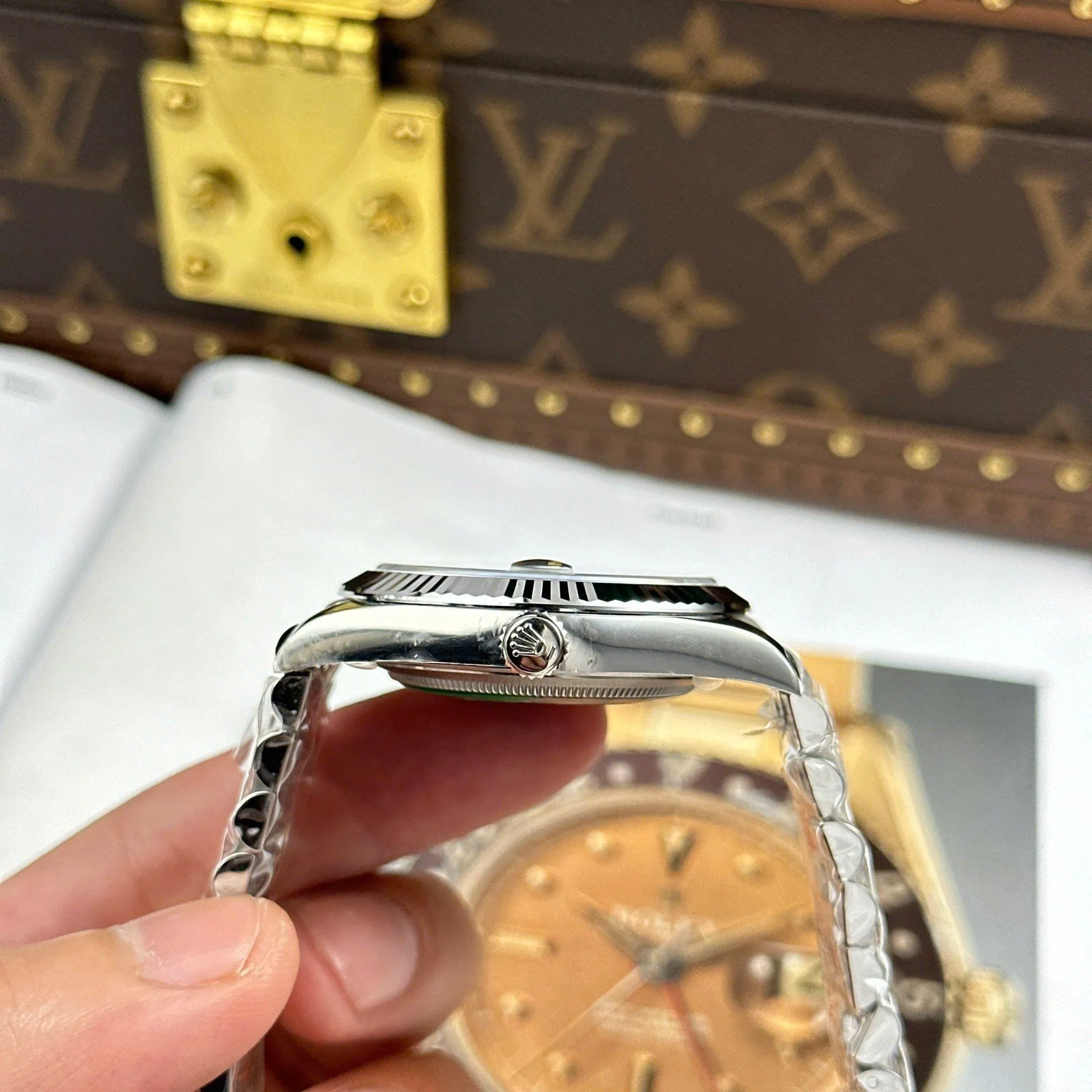 Replica Rolex Datejust Slate Dial Fluted Bezel Jubilee Bracelet