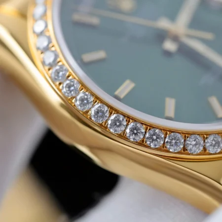 Replica Rolex Day-Date Green Dial Diamond Bezel Gold Presidential Bracelet