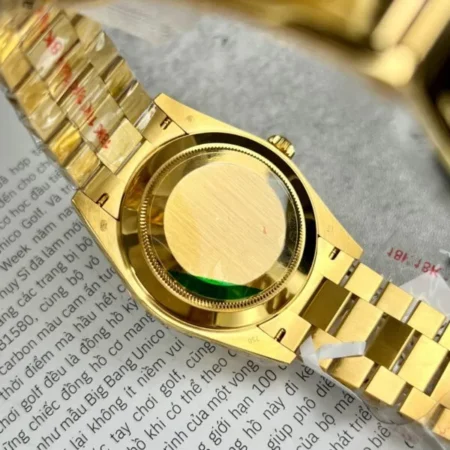 Replica Rolex Day-Date Champagne Dial Diamond Bezel Gold Presidential Dial