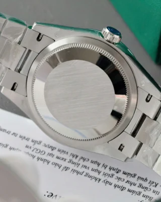 Replica Day Date Diamond Dial Diamond Bezel Presidential Bracelet