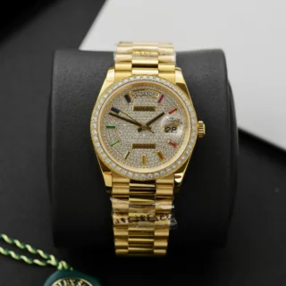 Replica Day Date Diamond Dial Diamond Bezel Presidential Bracelet