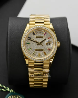 Replica Day Date Diamond Dial Diamond Bezel Presidential Bracelet