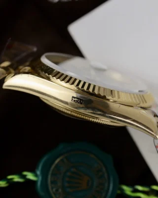 Replica Day-Date Green Ombre Dial Fluted Bezel Yellow Presidential Bracelet