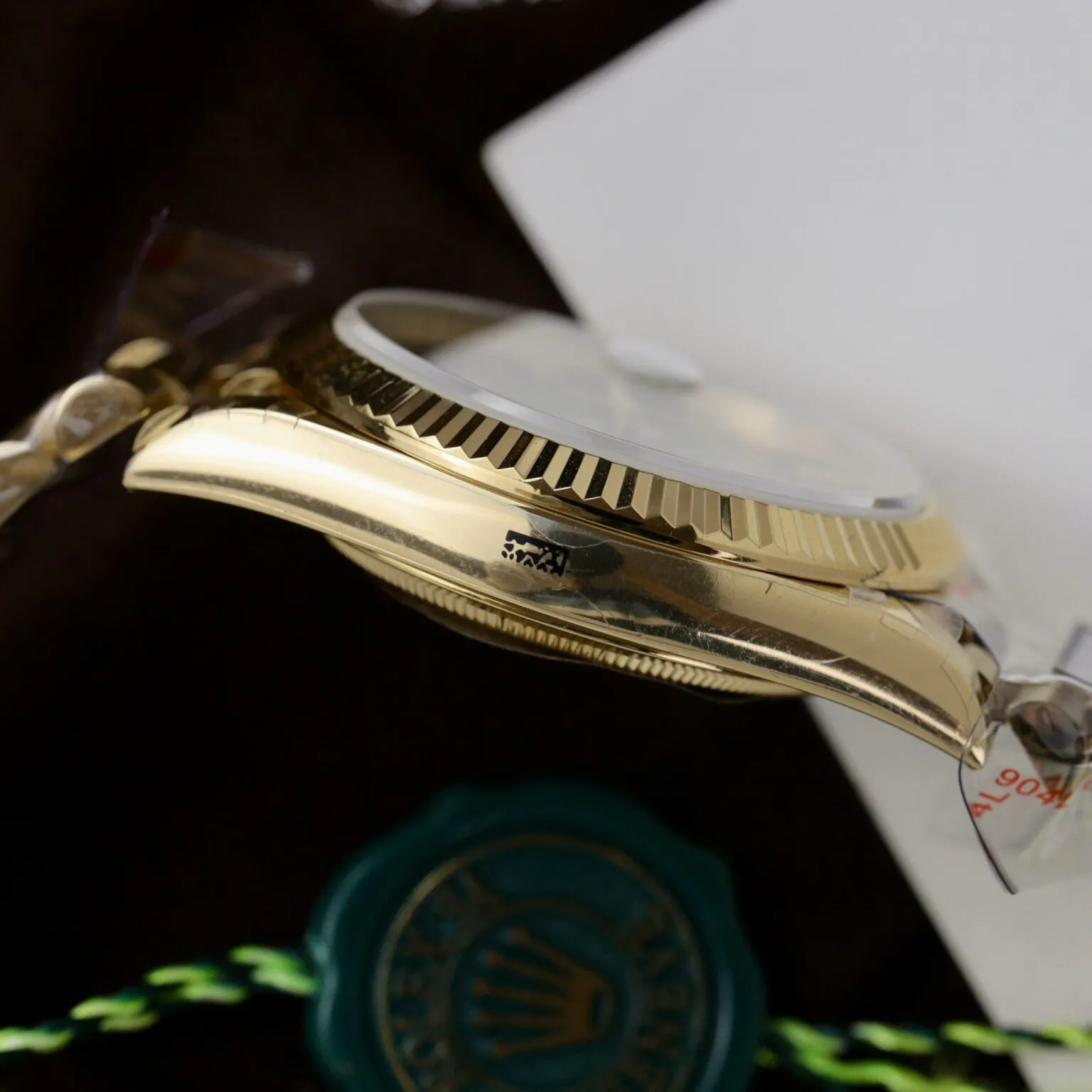 Replica Day-Date Green Ombre Dial Fluted Bezel Yellow Presidential Bracelet
