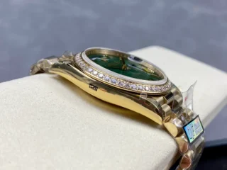 Replica Rolex Day-Date Green Ombre Dial Diamond Bezel Presidential Dial
