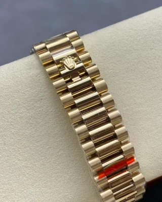 Replica Rolex Day-Date Green Ombre Dial Diamond Bezel Presidential Dial