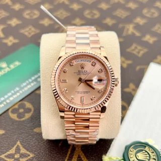 Replica Rolex Day Date Rose Gold Dial Fluted Bezel Presidential Bracelet