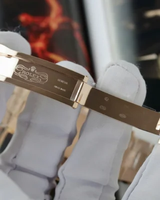 Replica Rolex Day-Date Turquoise Diamond Dial Fluted Rose Presidential Bracelet